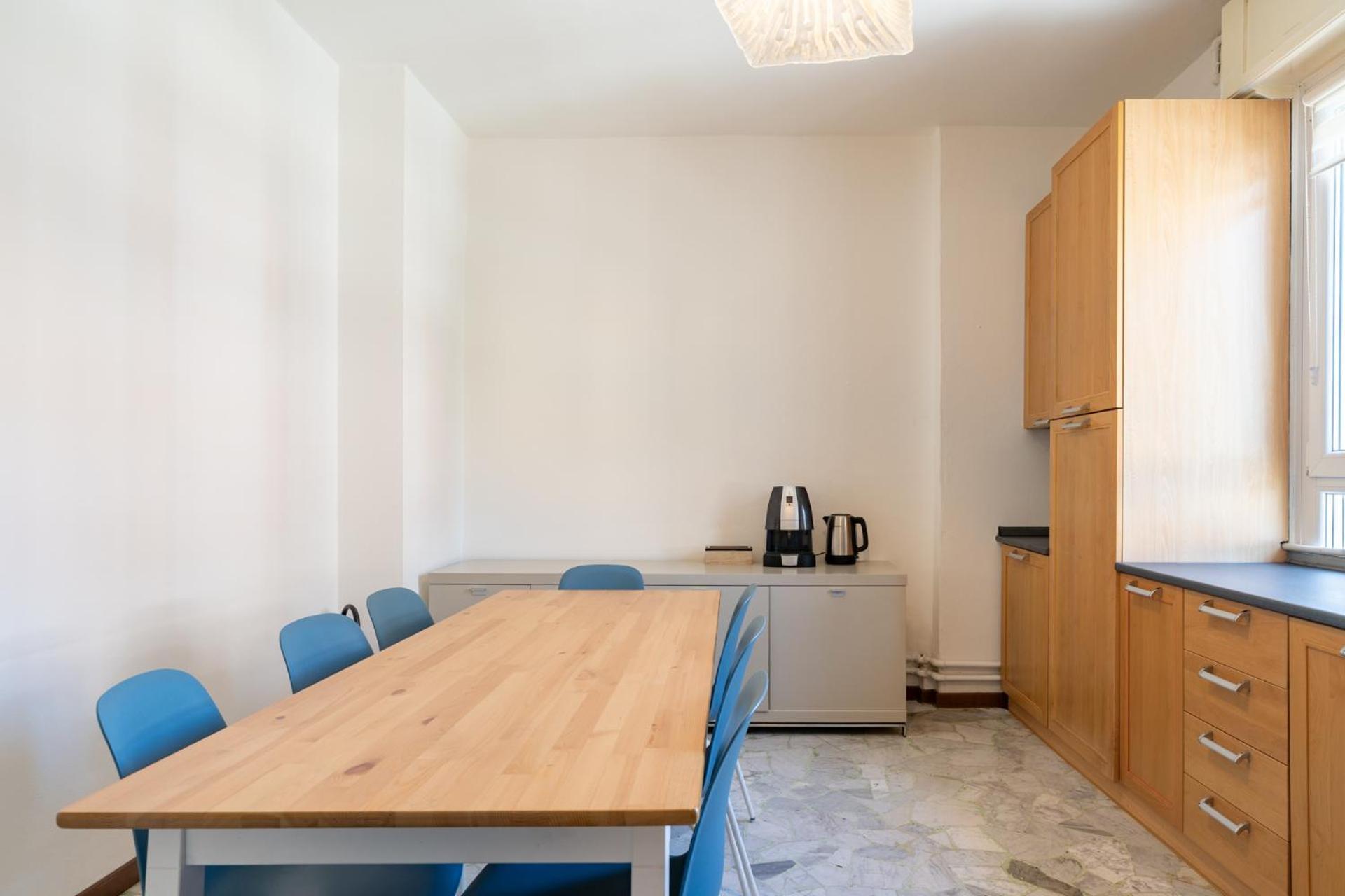 Spacious Apartment With Panoramic Views In Lecco Eksteriør billede